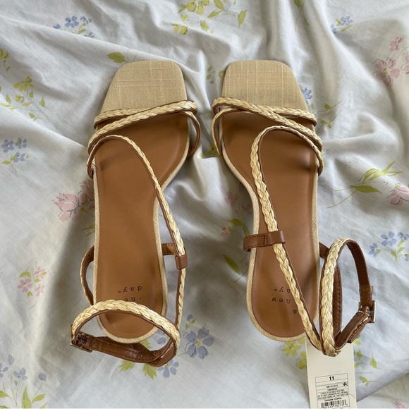 A new day heels - Picture 12 of 13